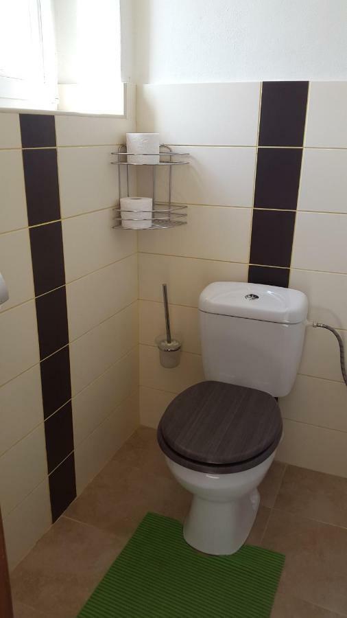Apartman Ella - Tabor -Cz - U Stadionu Miru 1735 מראה חיצוני תמונה
